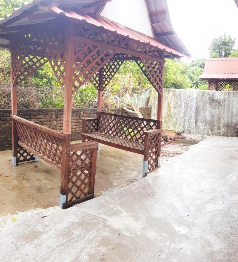 Cenang Indah Guest House Pantai Cenang  Exterior photo